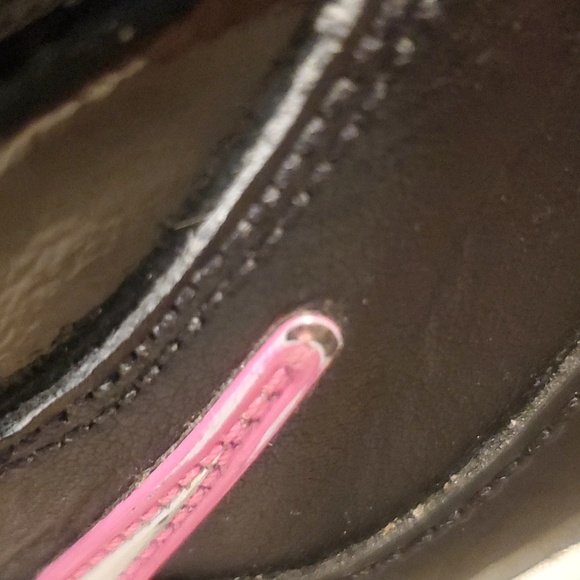 Nike Athletic Youth Shoes - Picture 10 of 15